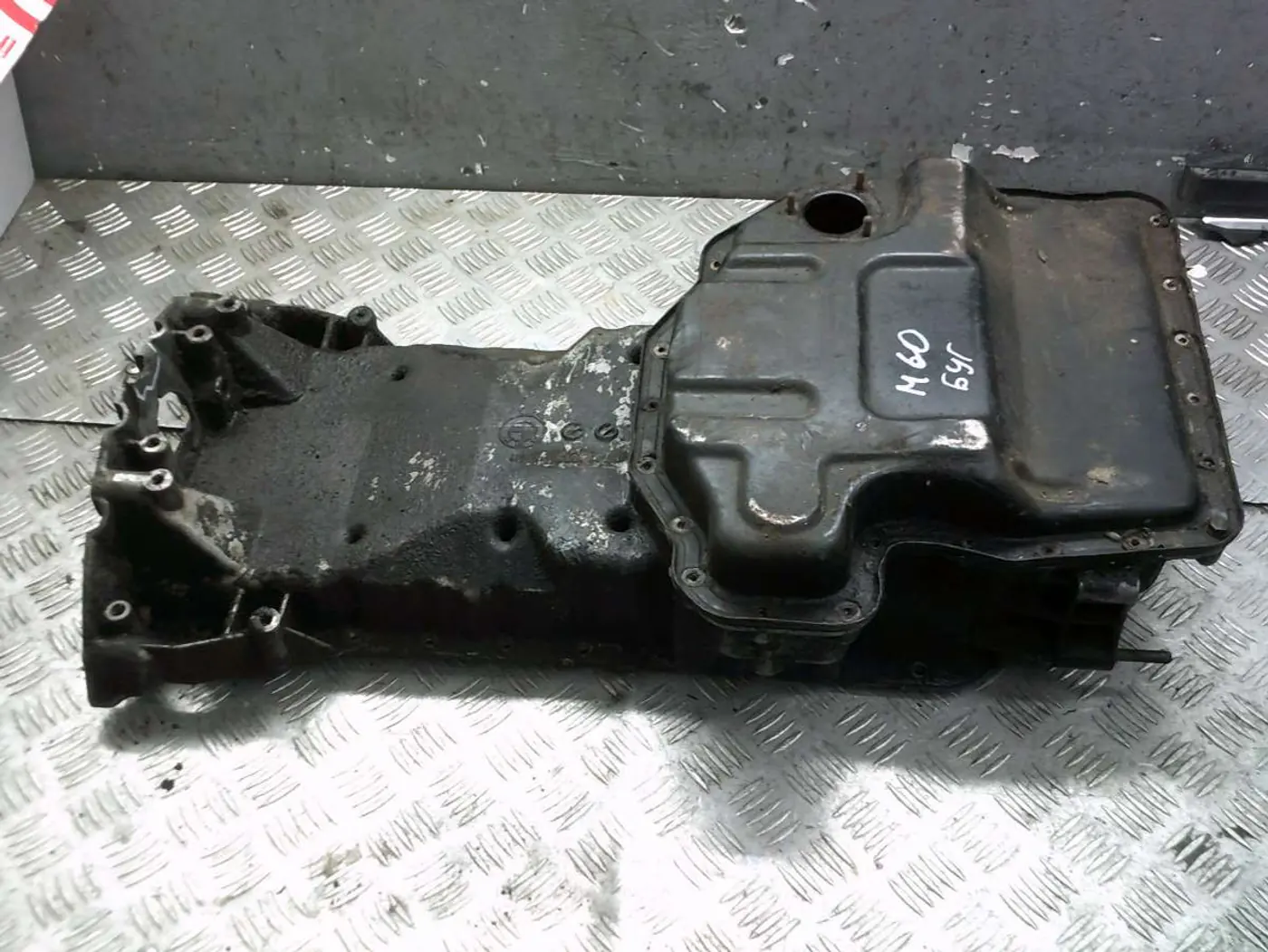 Поддон к BMW 5 1995