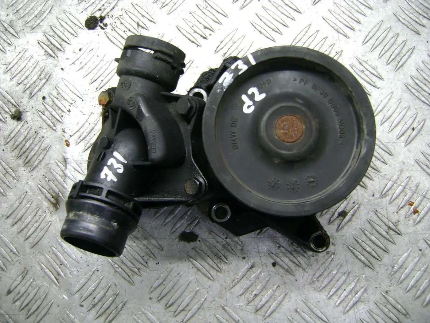 Помпа к BMW 3 series 2005