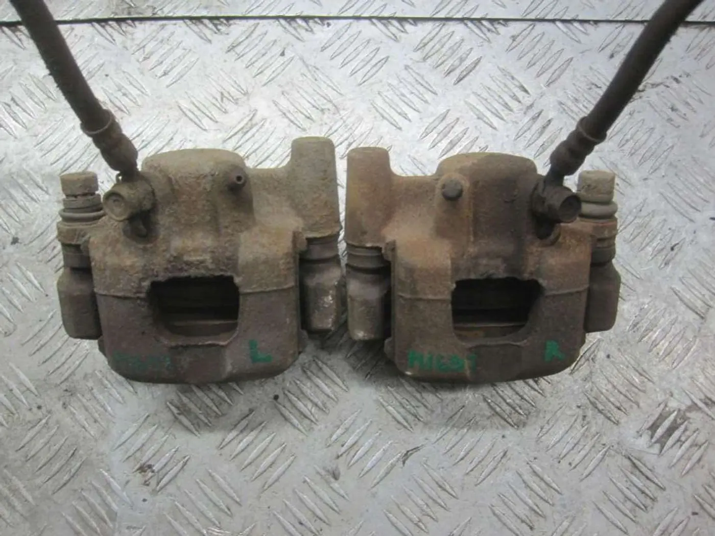 Суппорт к Toyota Prius 2006