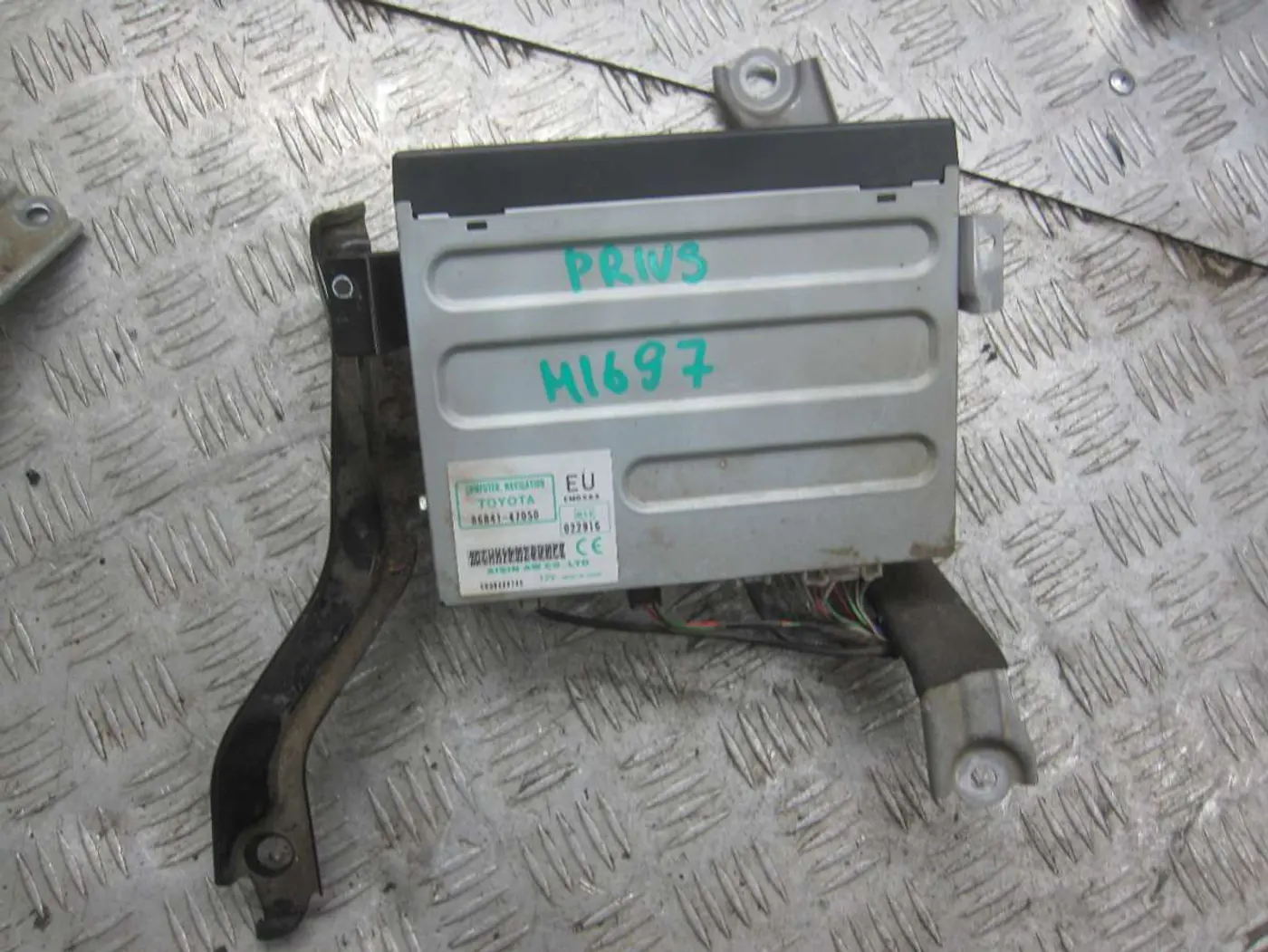 Блок навигации к Toyota Prius 2006