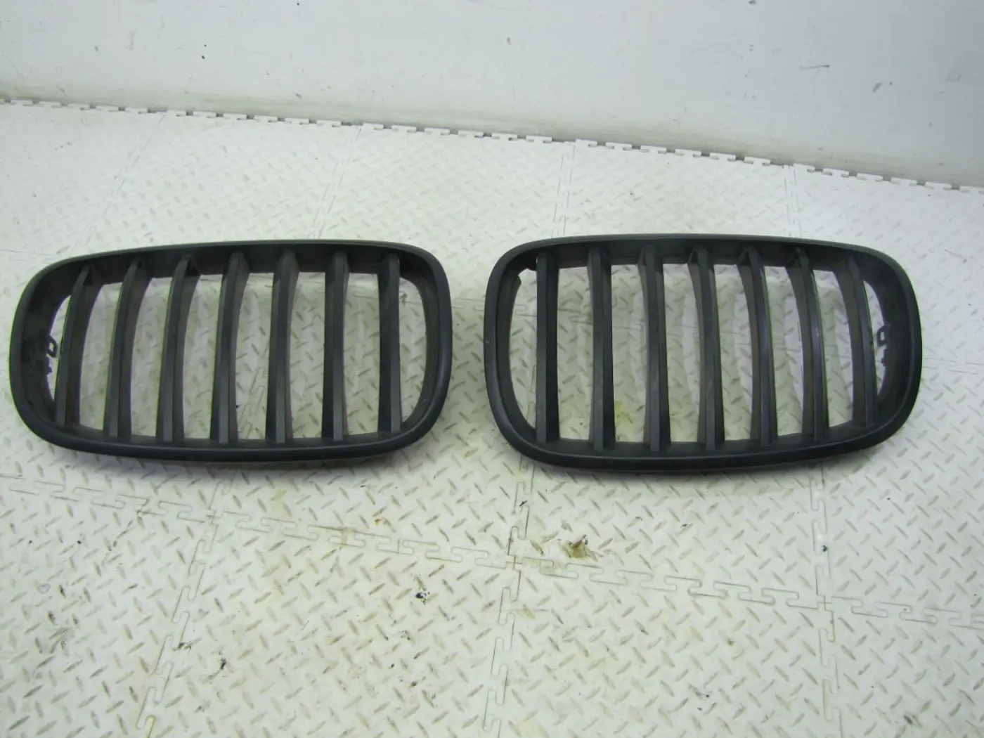 Решетка радиатора к BMW X5 2008