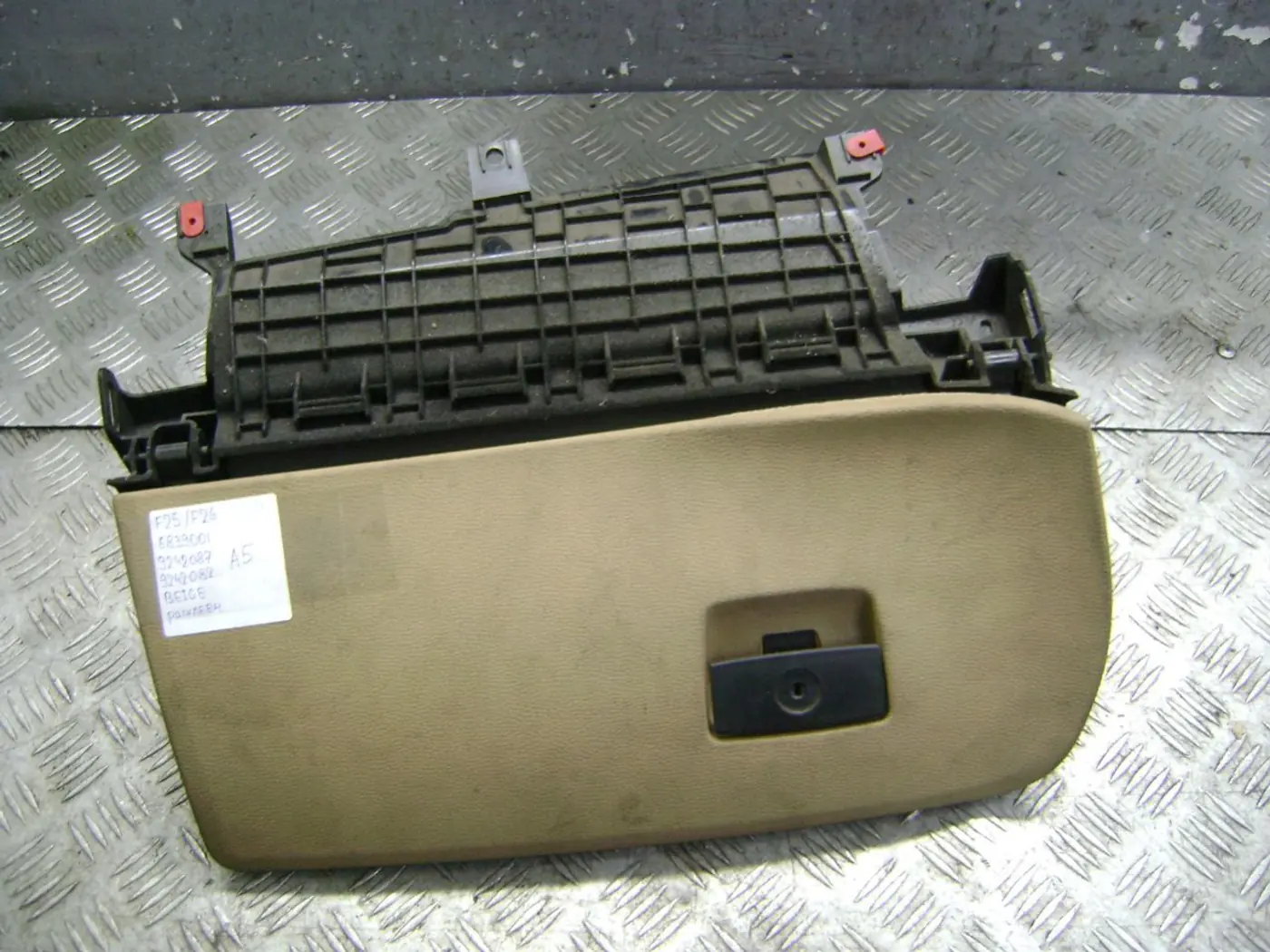 Бардачок к BMW X3 2012