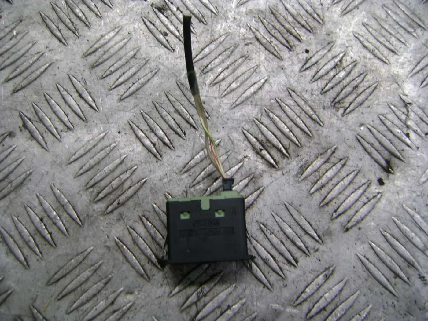 Разъем AUX / USB к BMW X6 2007