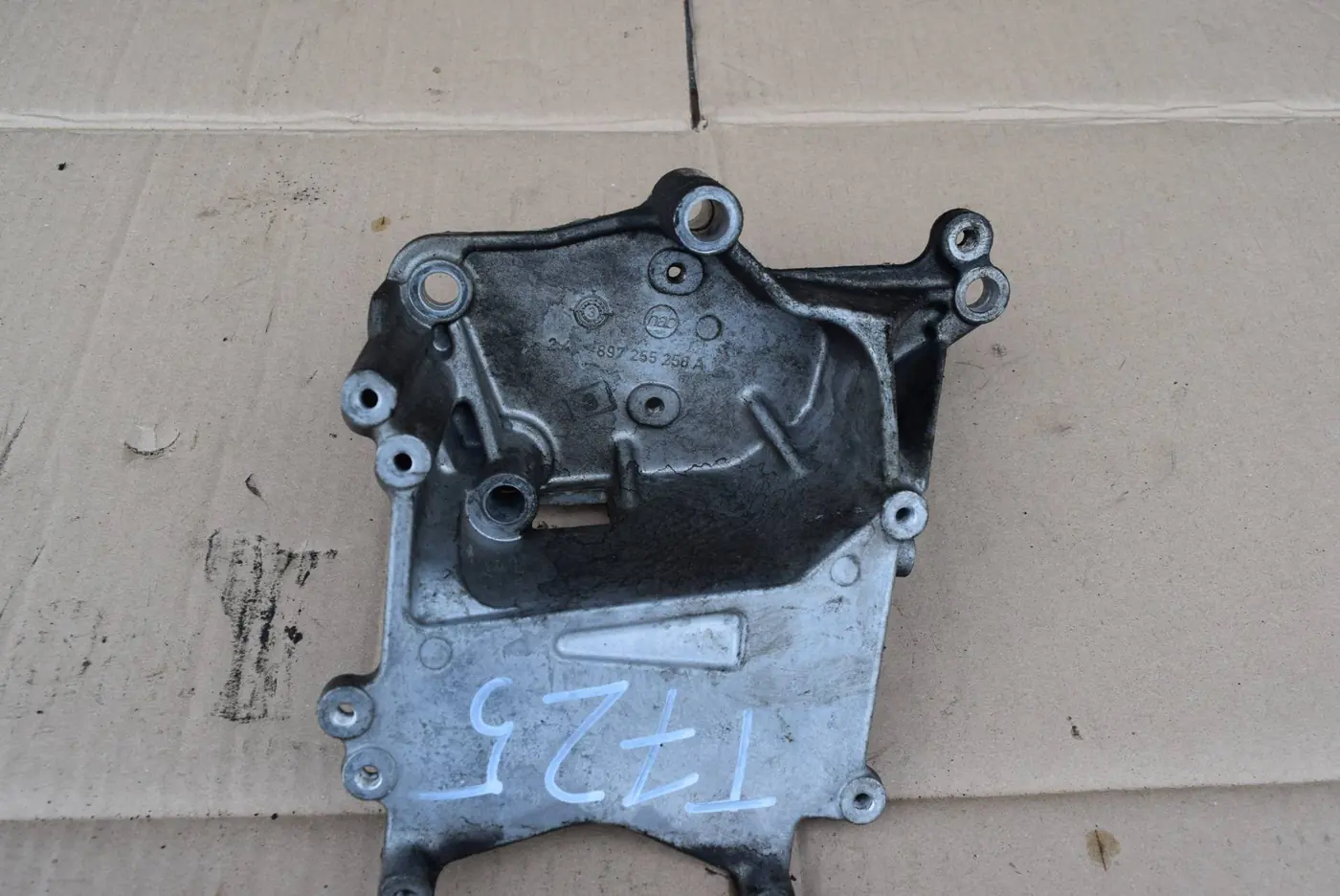 Крепление ТНВД к Opel Meriva 2003