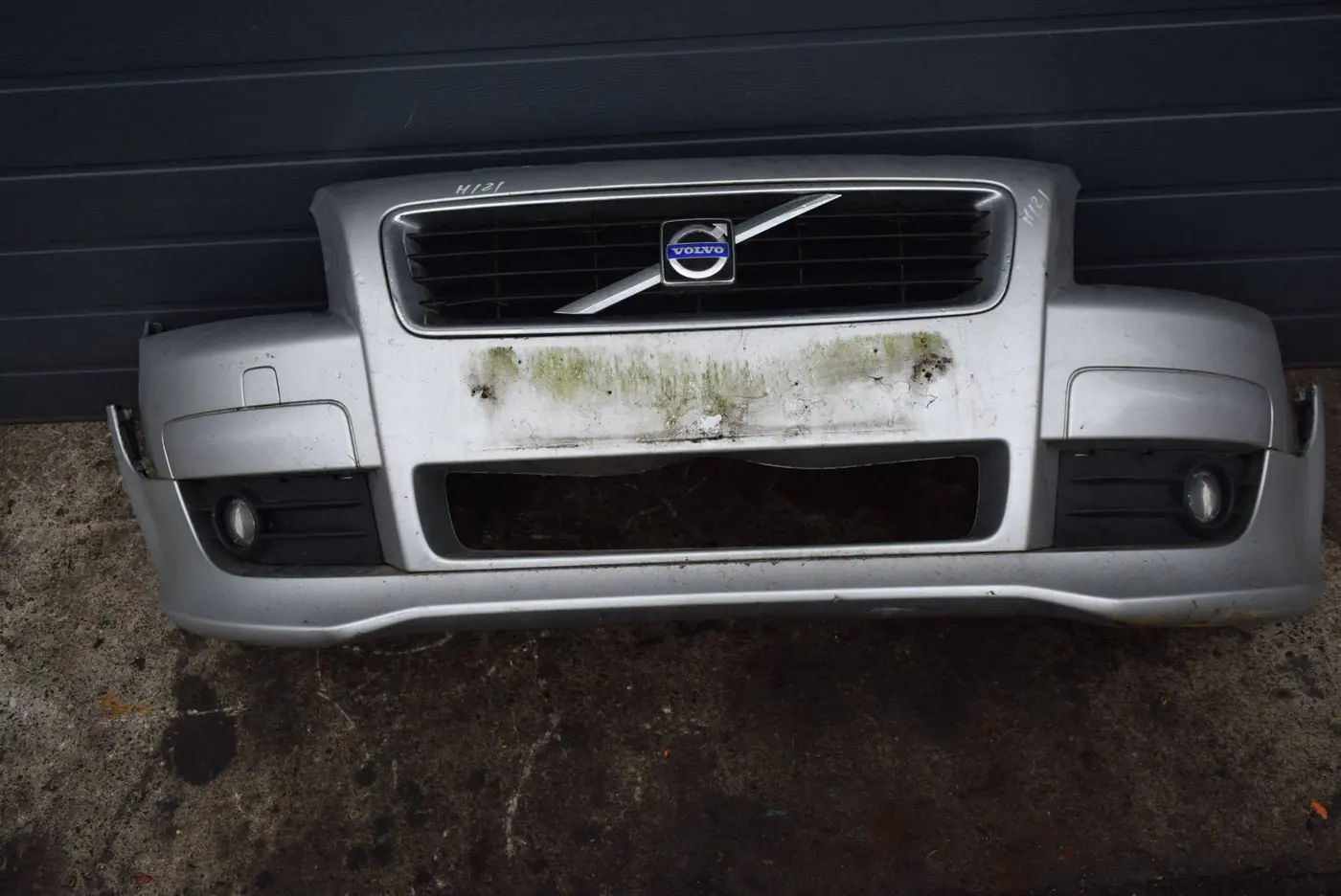 Бампер передний к Volvo C30 2007