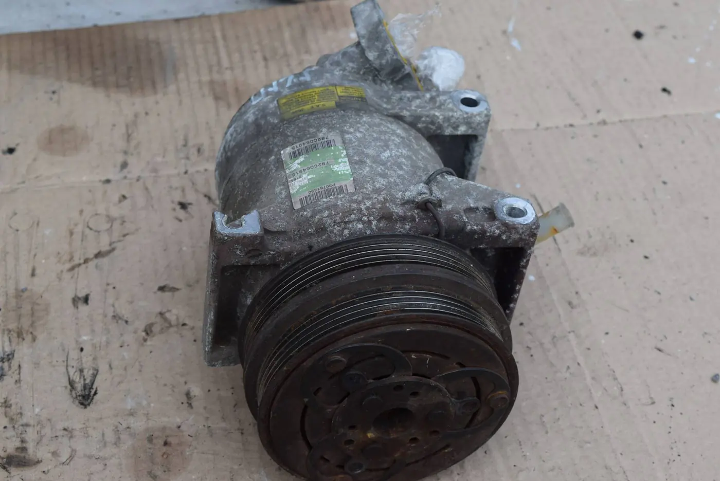 Компрессор кондиционера к Volvo C30 2007