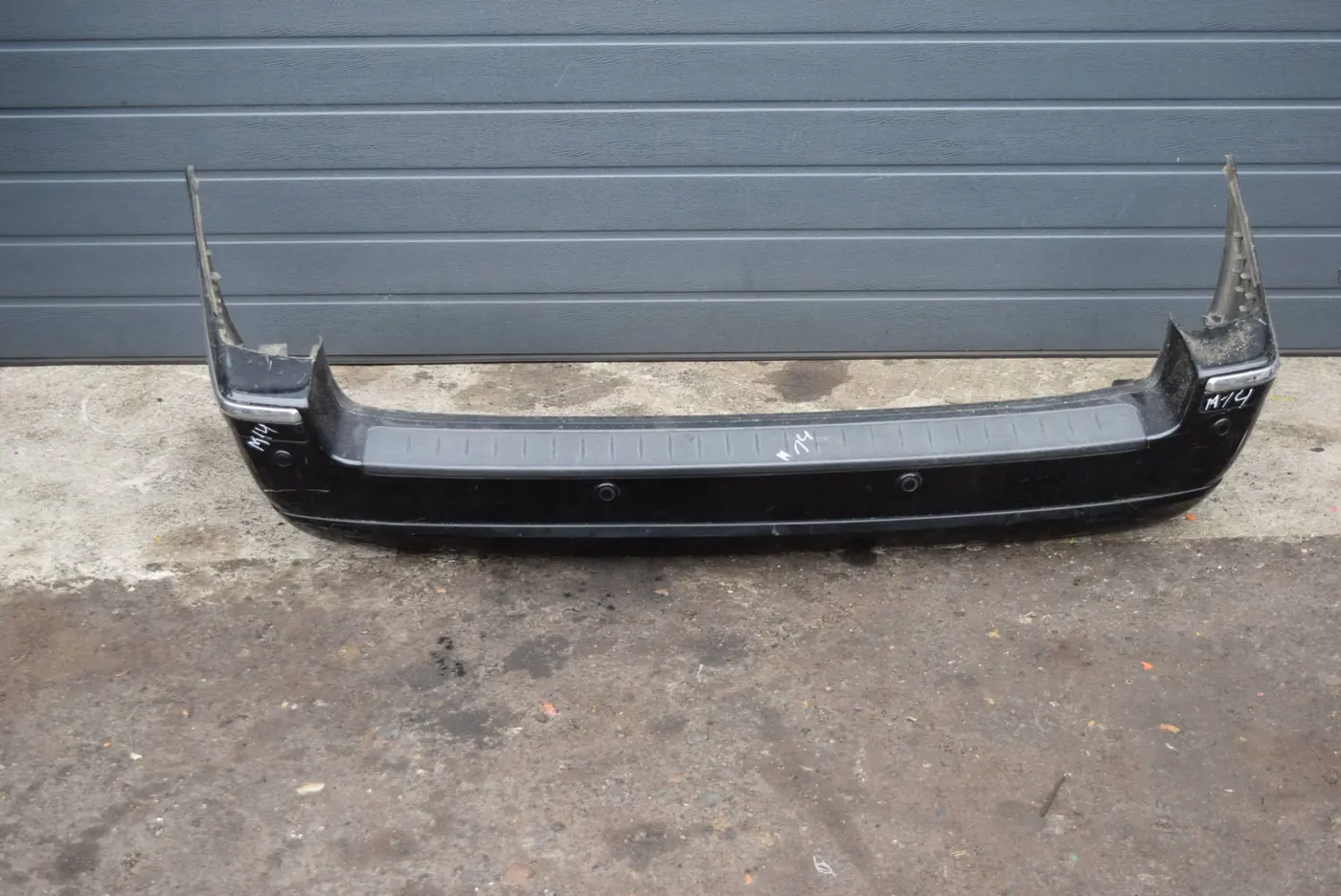 Бампер задний к Volvo V70 2004