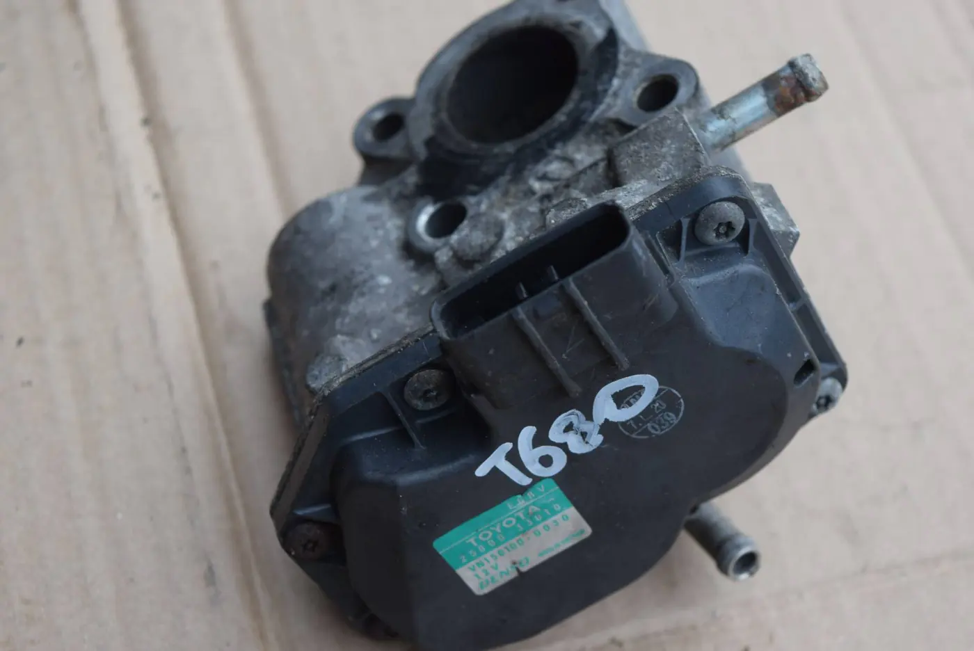 Клапан EGR к Toyota Yaris 2010