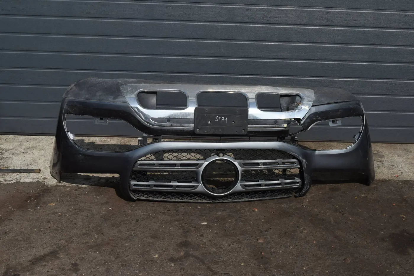 Бампер передний к Mercedes-Benz GL-klasse 2021