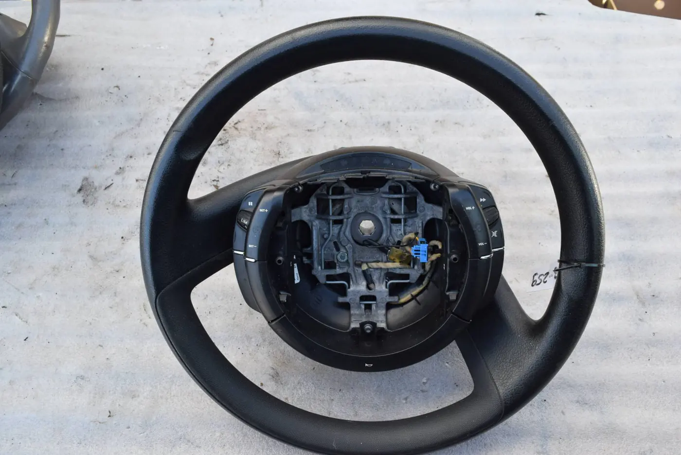 Руль к Citroen C4 2006