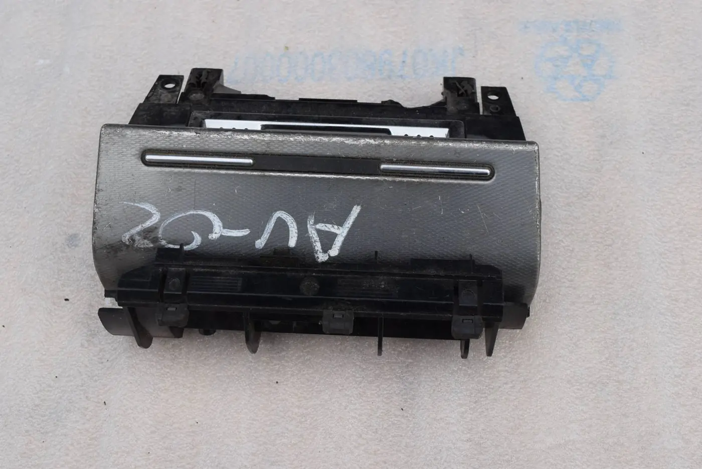Пепельница к Audi A4 2003