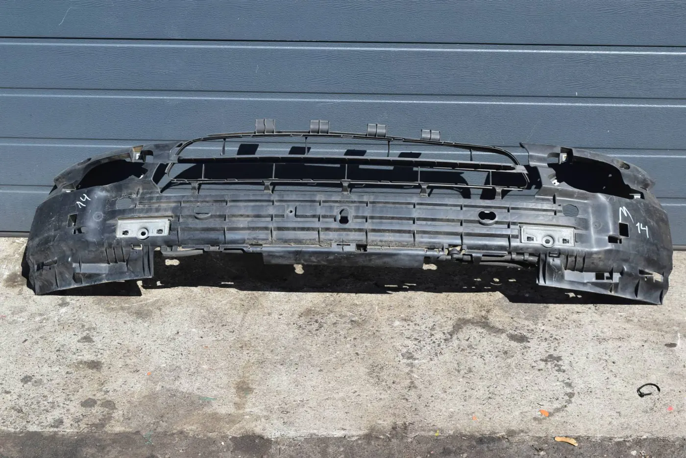 Усилитель бампера к Volvo V70 2004