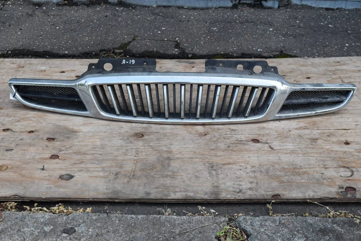Решетка радиатора к Daewoo Tacuma 2004