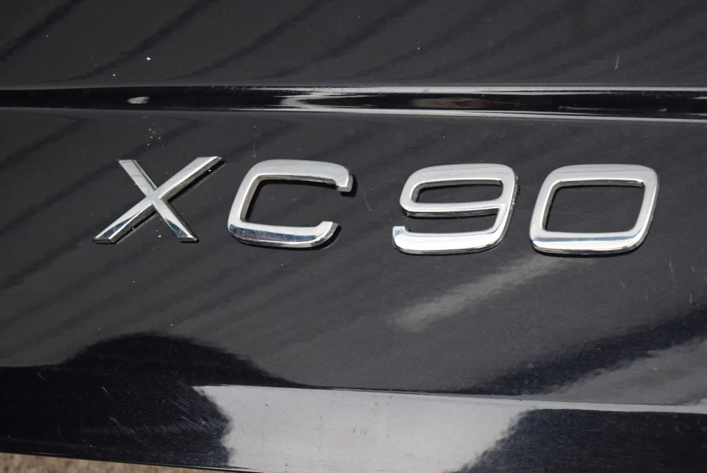 Эмблема к Volvo XC90 2005