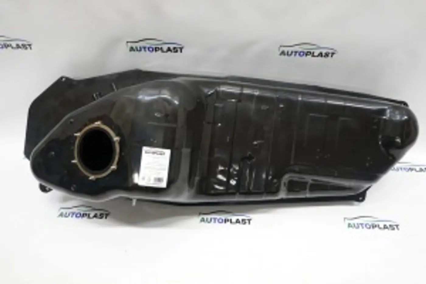 Бак топливный к Infiniti QX4 2000