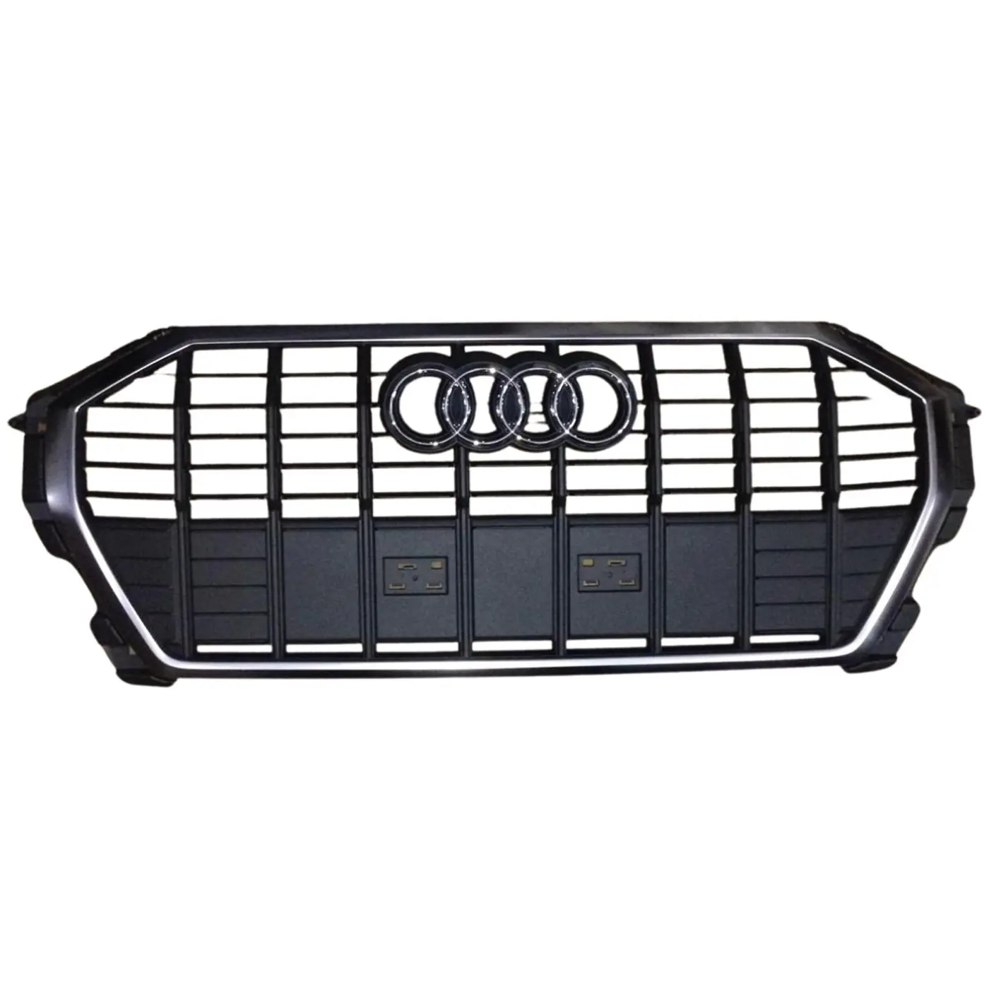 Решетка радиатора к Audi Q3 2021