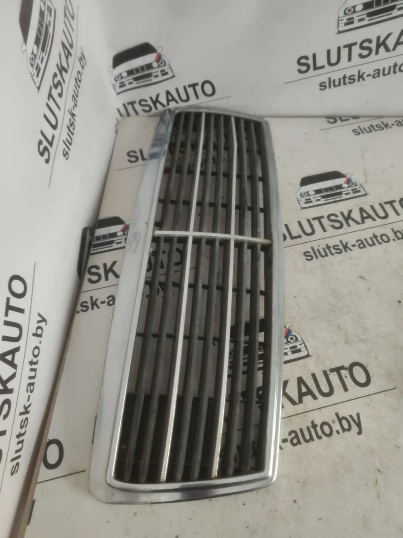Решетка капота к Mercedes-Benz C-klasse 1999