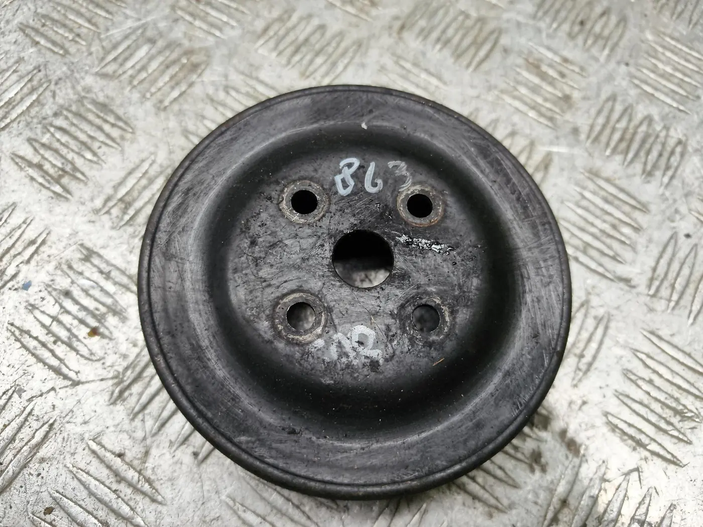 Шкив помпы к Opel Corsa 1999