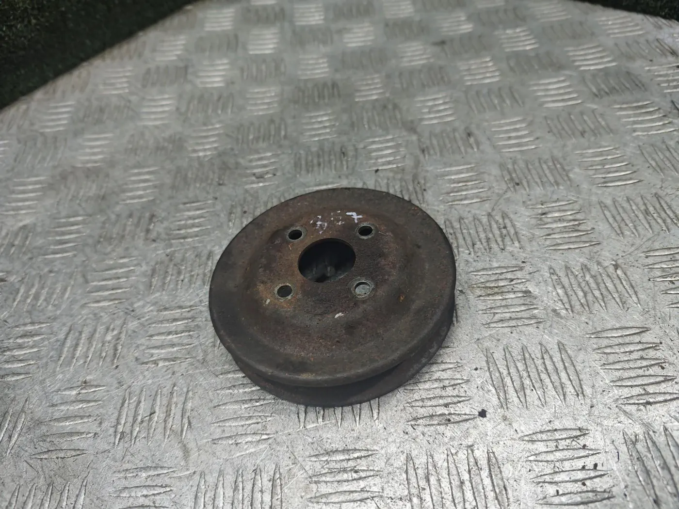 Шкив помпы к Ford Tourneo Connect 1992