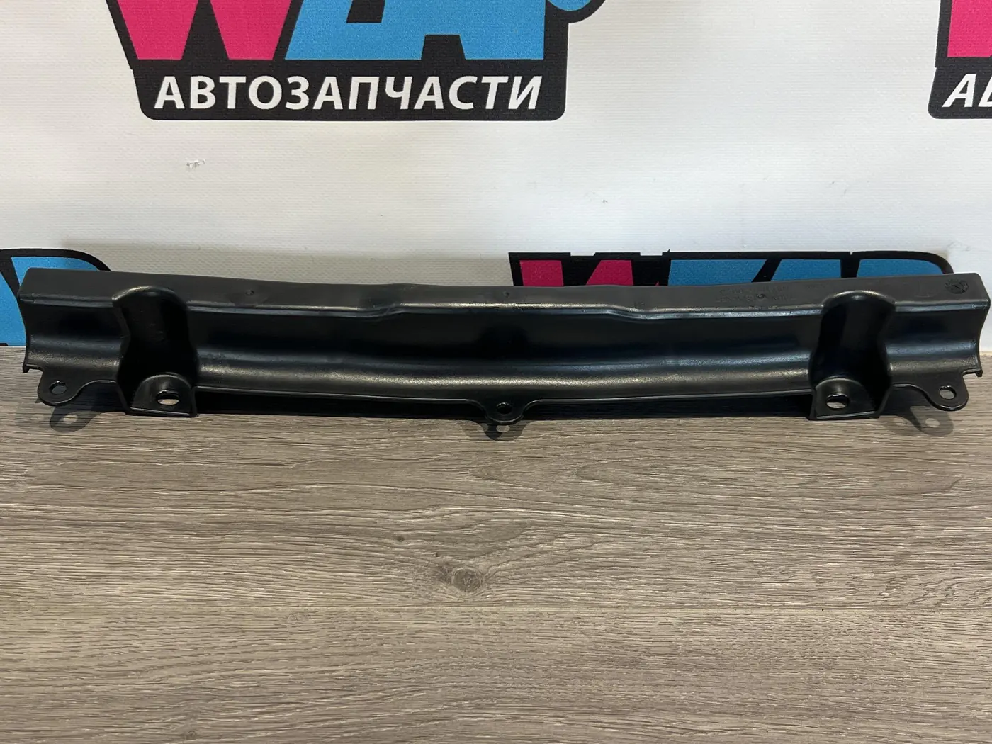 Клипса к Tesla Model S 2018