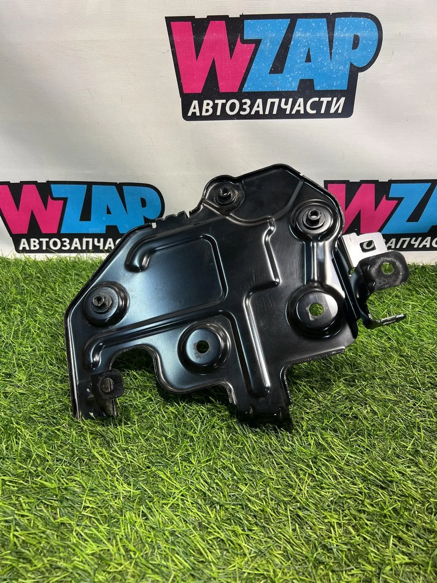 Полка аккумулятора к Buick Encore GX 2020