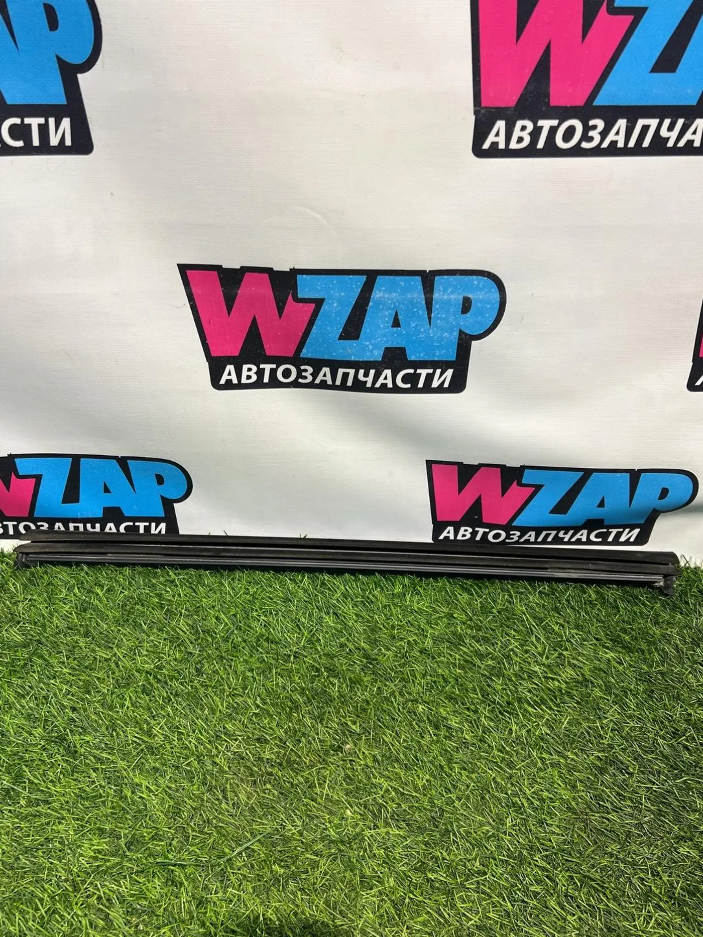Уплотнитель к Volkswagen Jetta 2019