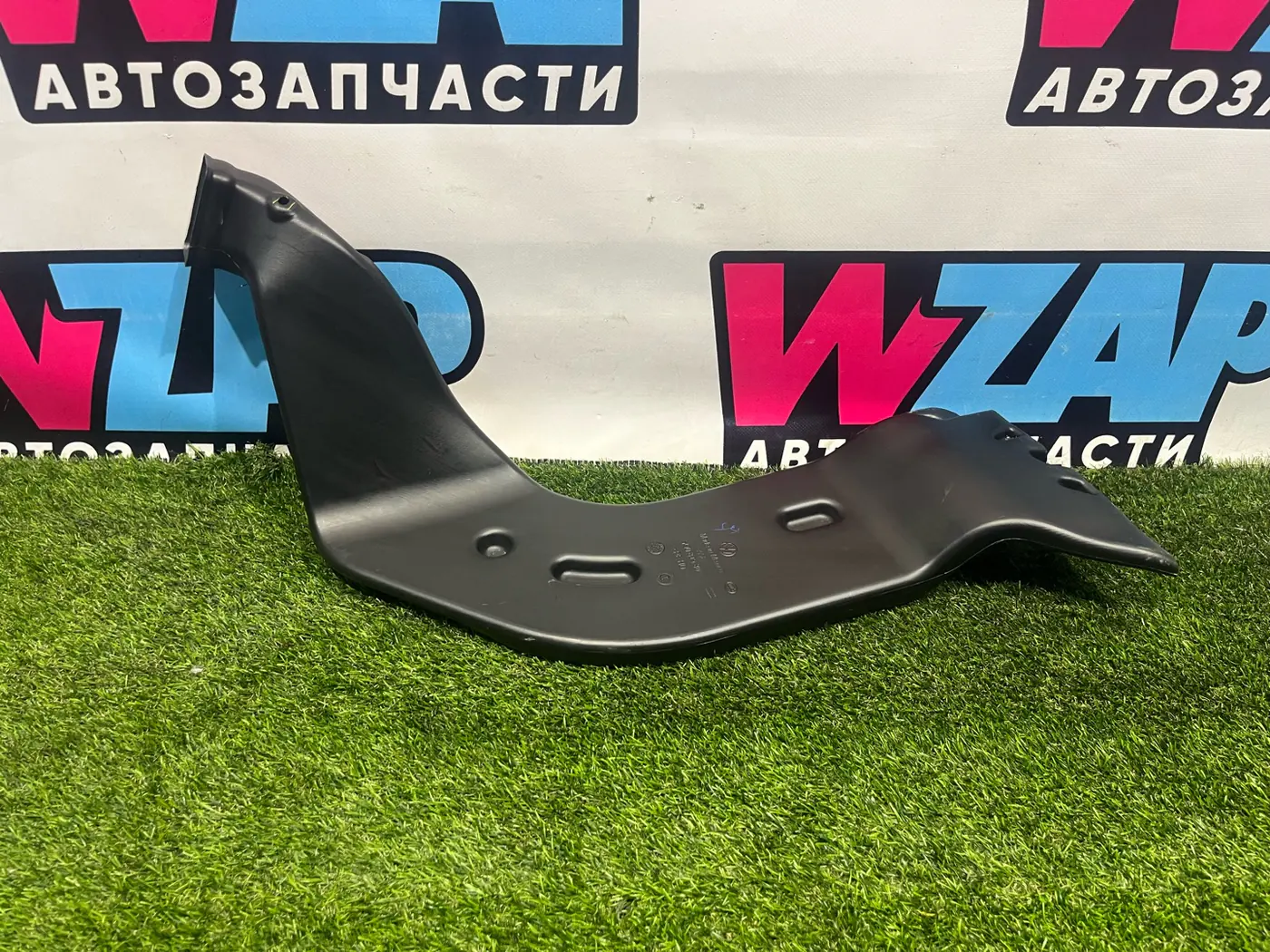 Воздуховод к Volkswagen Jetta 2019
