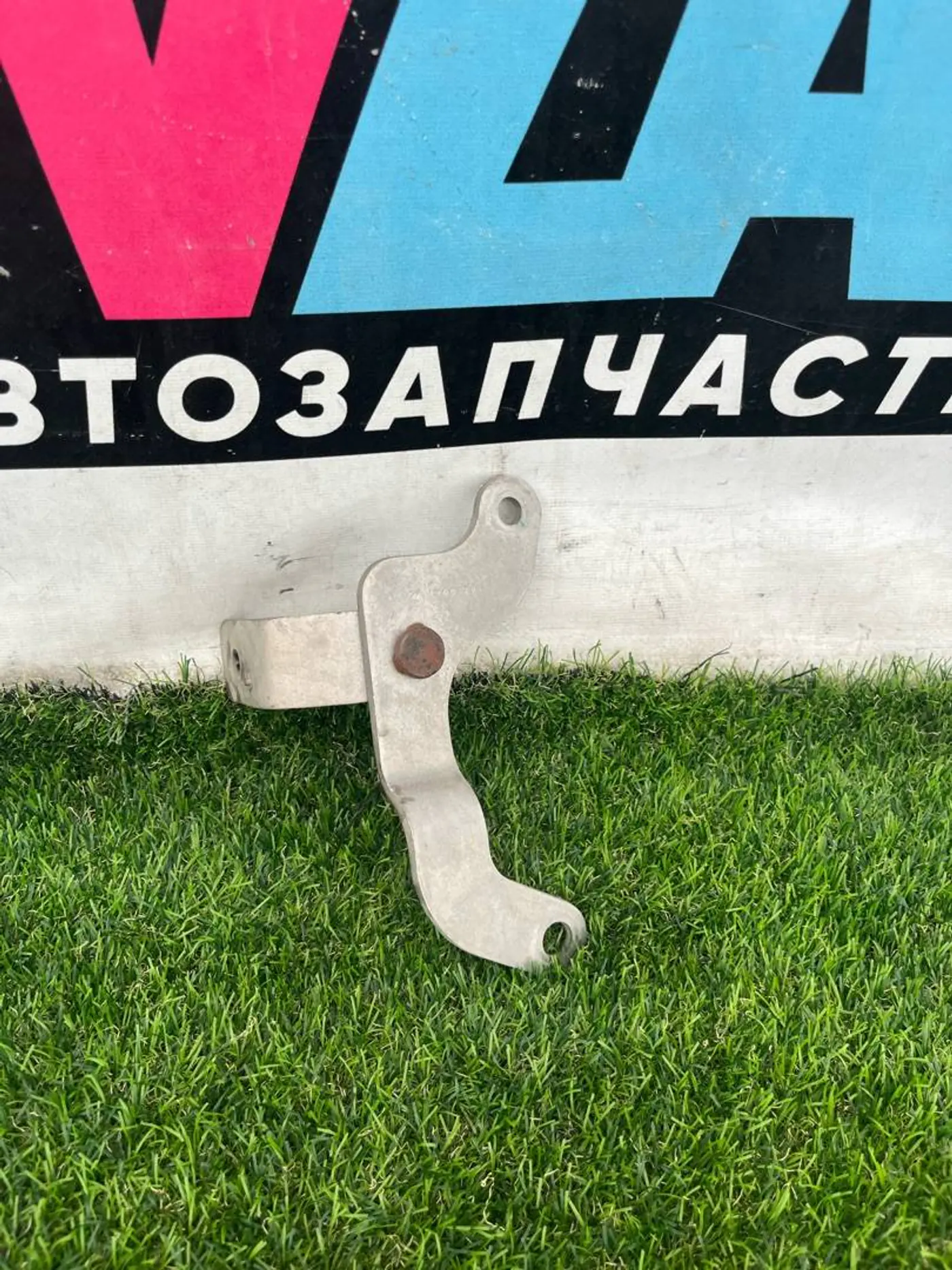 Кронштейн двигателя к Buick Encore GX 2023