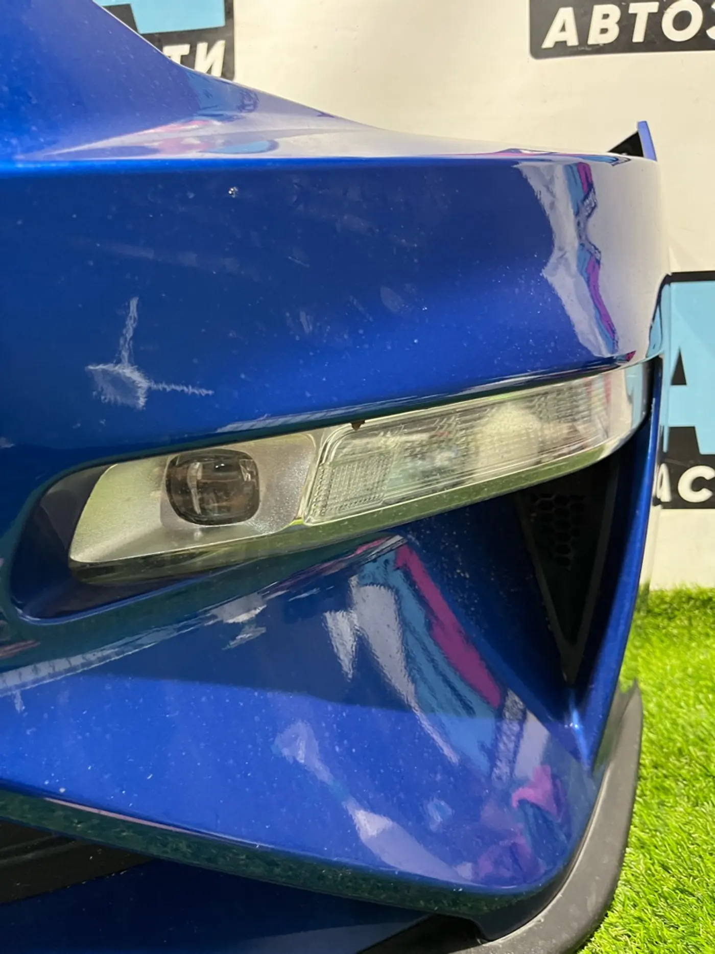 Фара противотуманная левая к Ford Mustang 2019