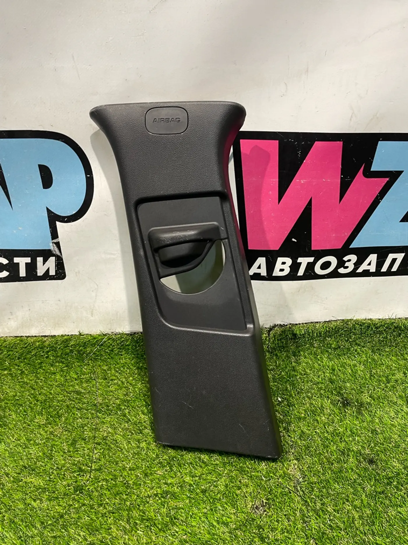Обшивка стойки к Buick Encore GX 2023