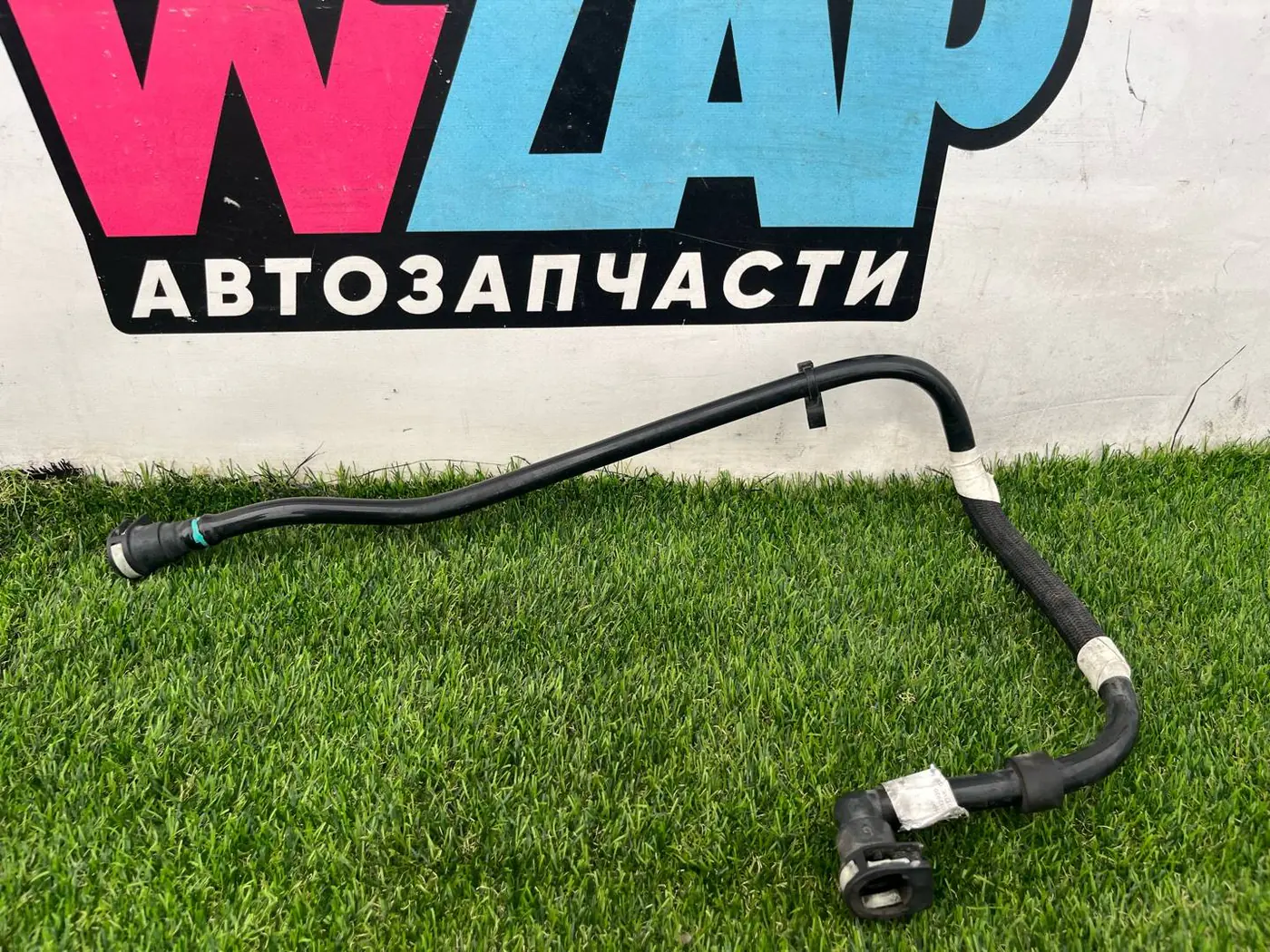 Патрубок к Jeep Wrangler 2020