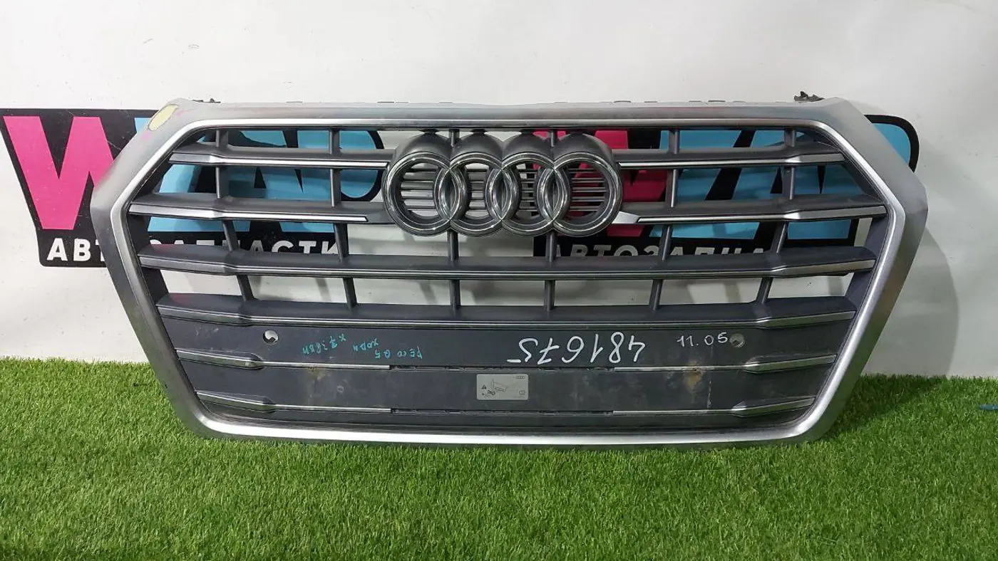 Решетка радиатора к Audi Q5 2018