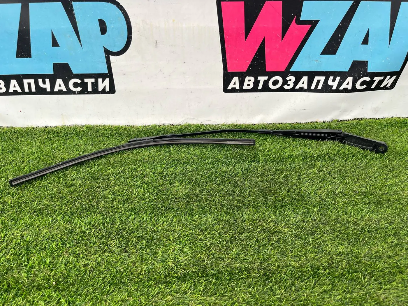 Щеткодержатель к Volkswagen Jetta 2014