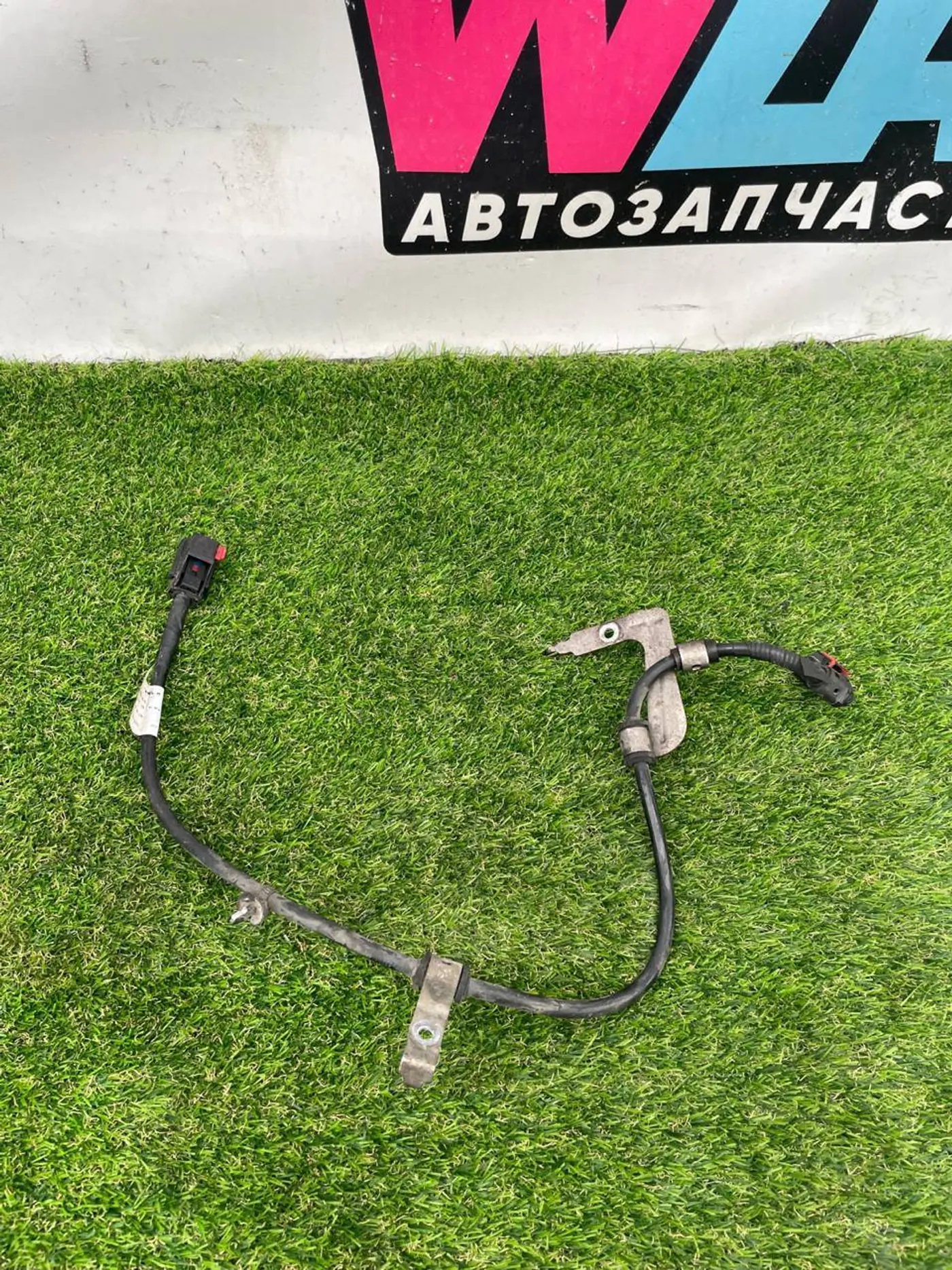Проводка к Tesla Model Y 2022