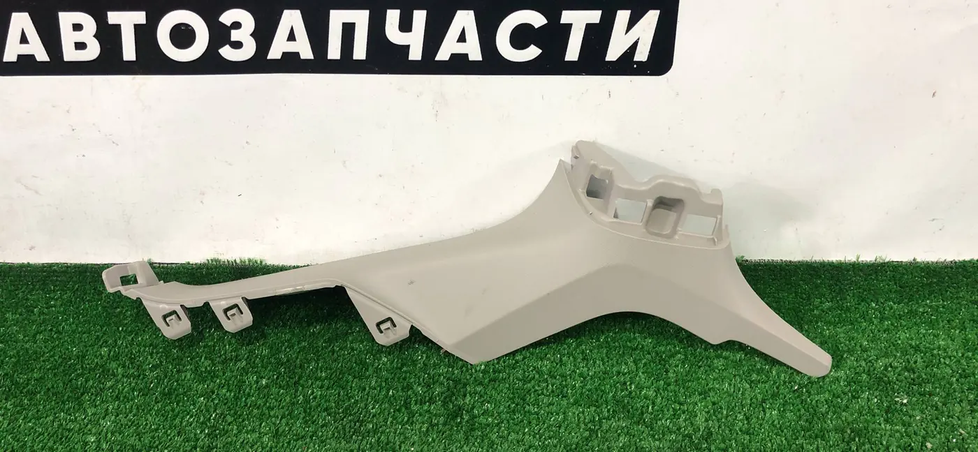Накладка на порог внутренняя задняя левая к Honda Clarity 2018