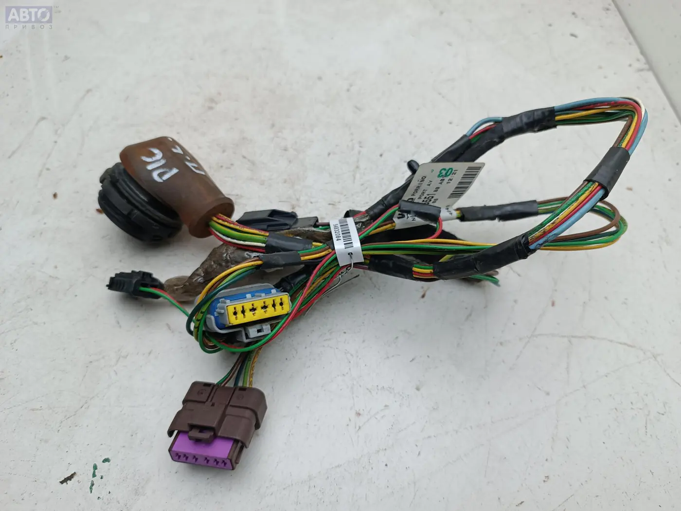 Проводка двери к Citroen Xsara Picasso 2004