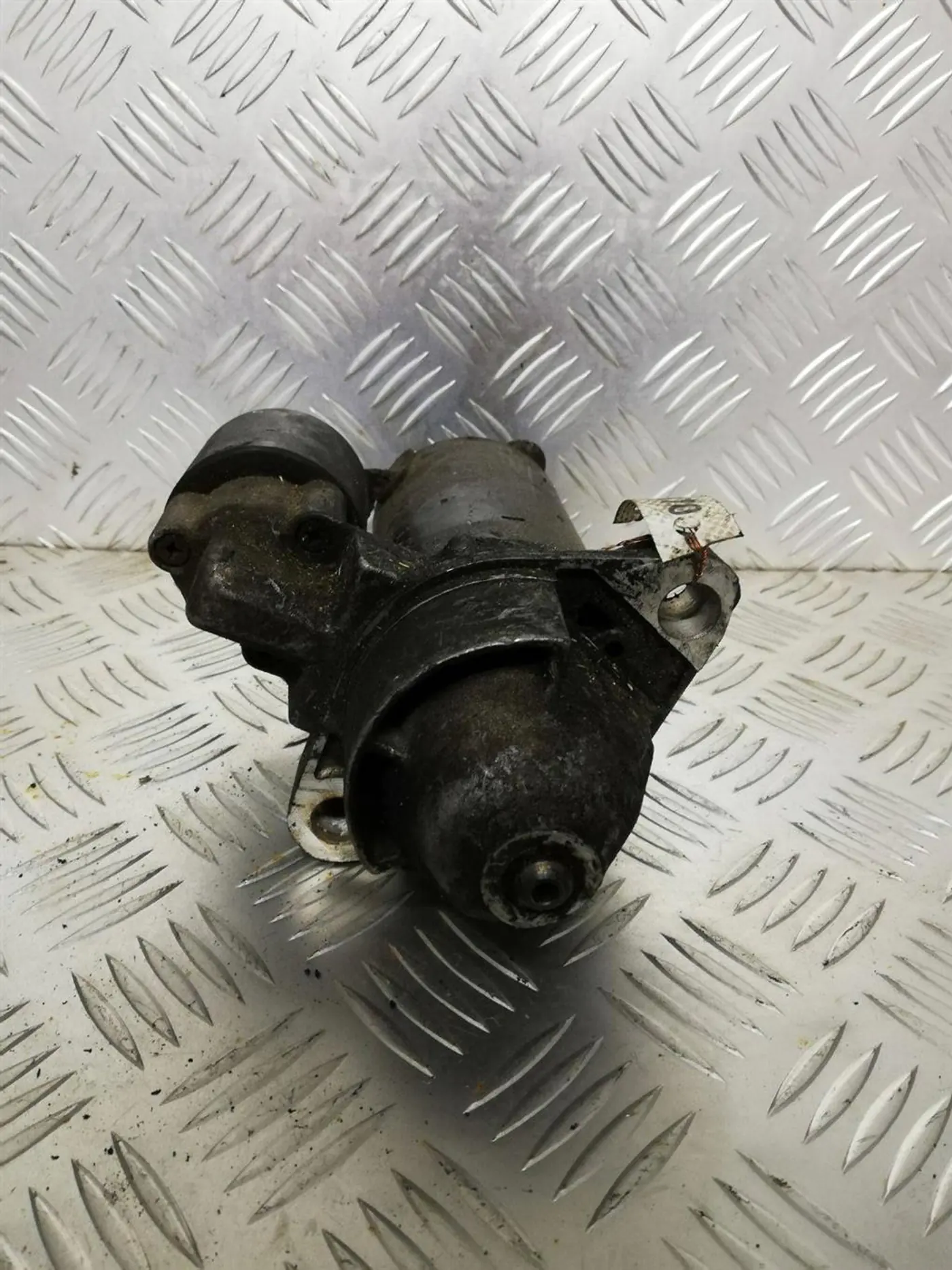 Стартер к Audi A6 1998