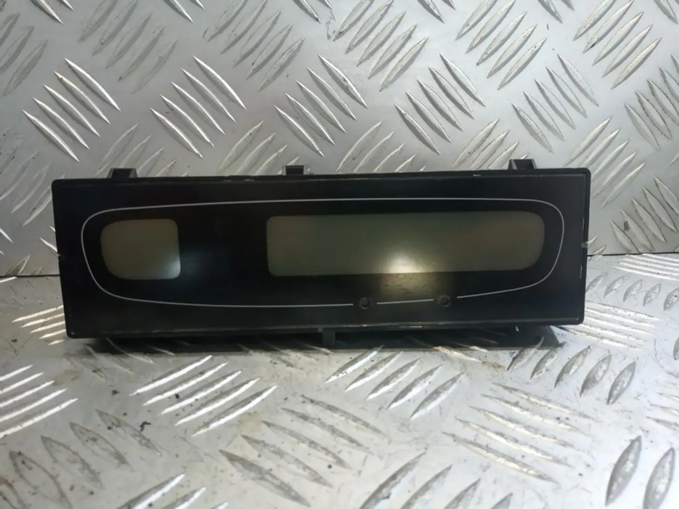 Дисплей к Renault Laguna 2001
