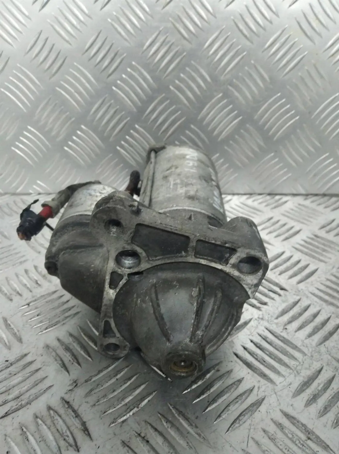 Стартер к Mitsubishi Carisma 2003