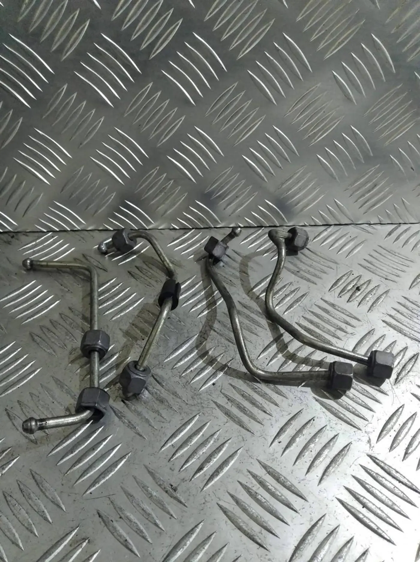 Трубка ТНВД к Renault Vel Satis 2004