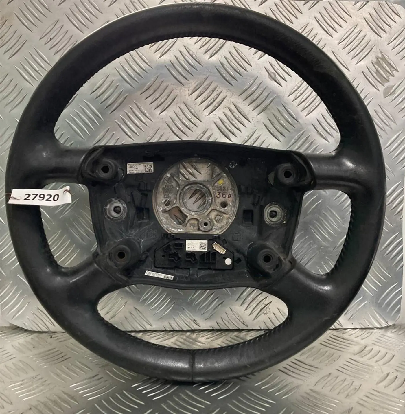 Руль к Audi A6 1999