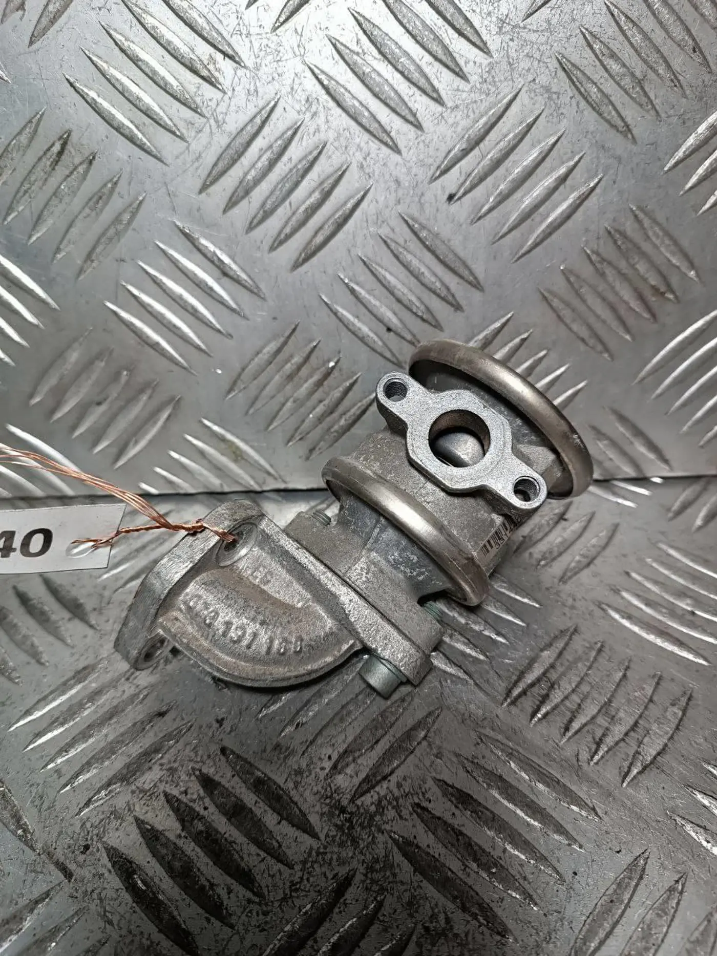 Клапан EGR к Audi A8 2004