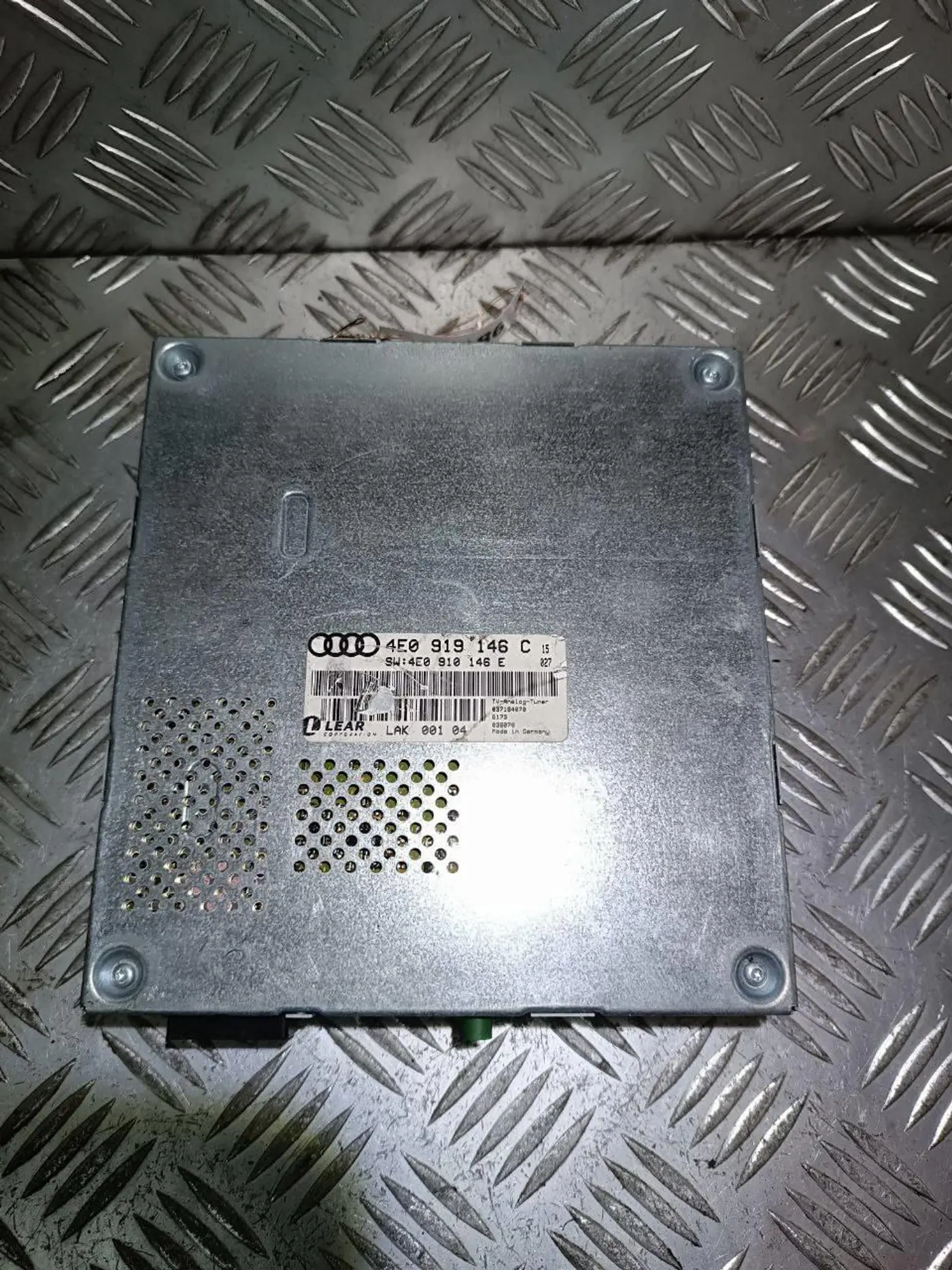 TV тюнер к Audi A6 2006