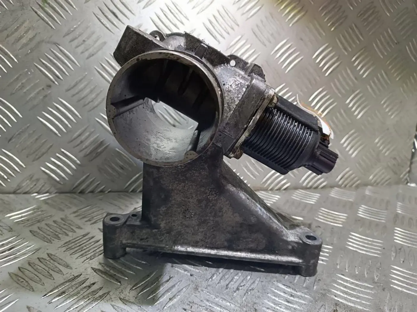 Клапан EGR к Renault Espace 2004