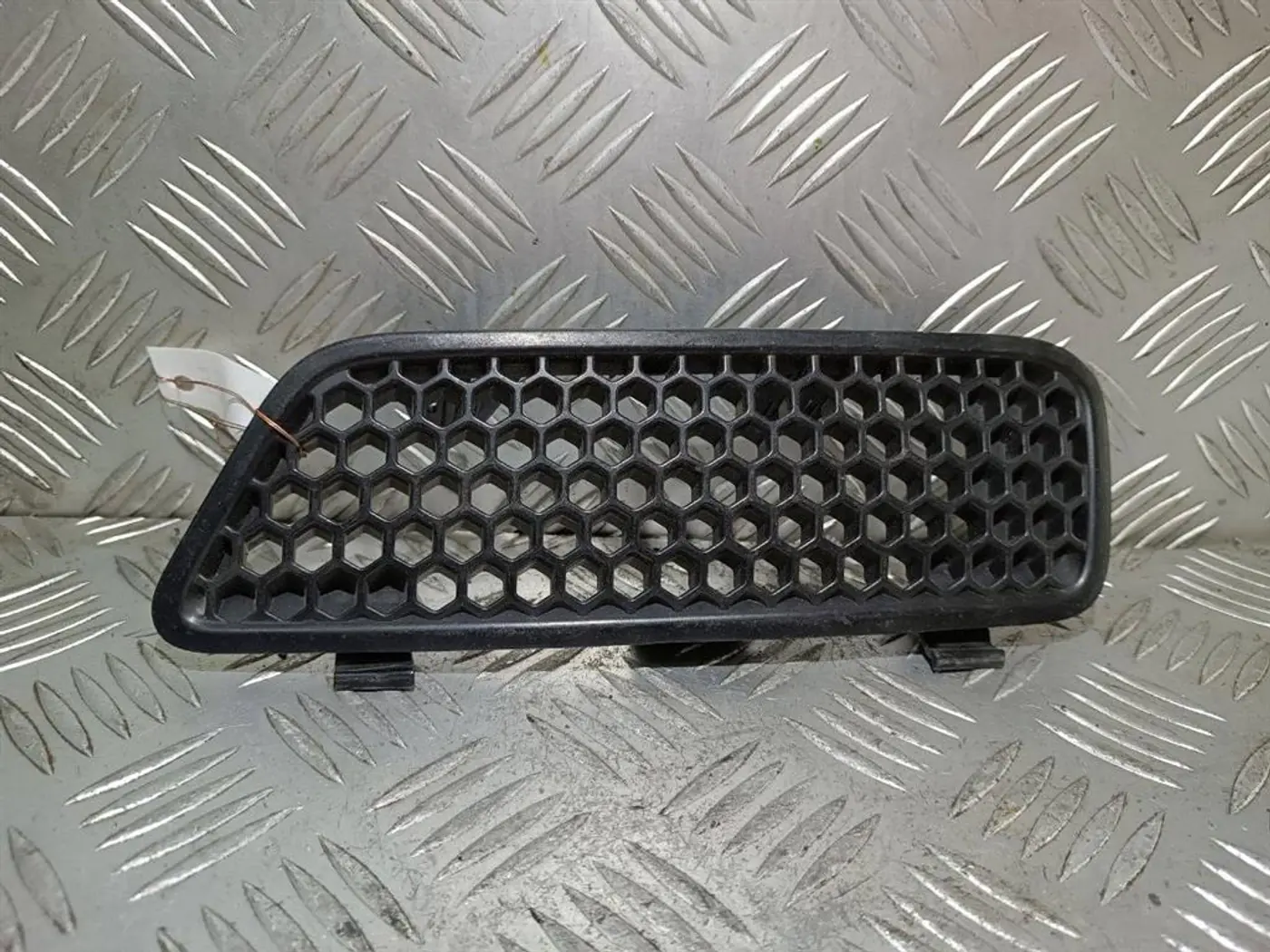 Решетка радиатора к Renault Scenic 2003