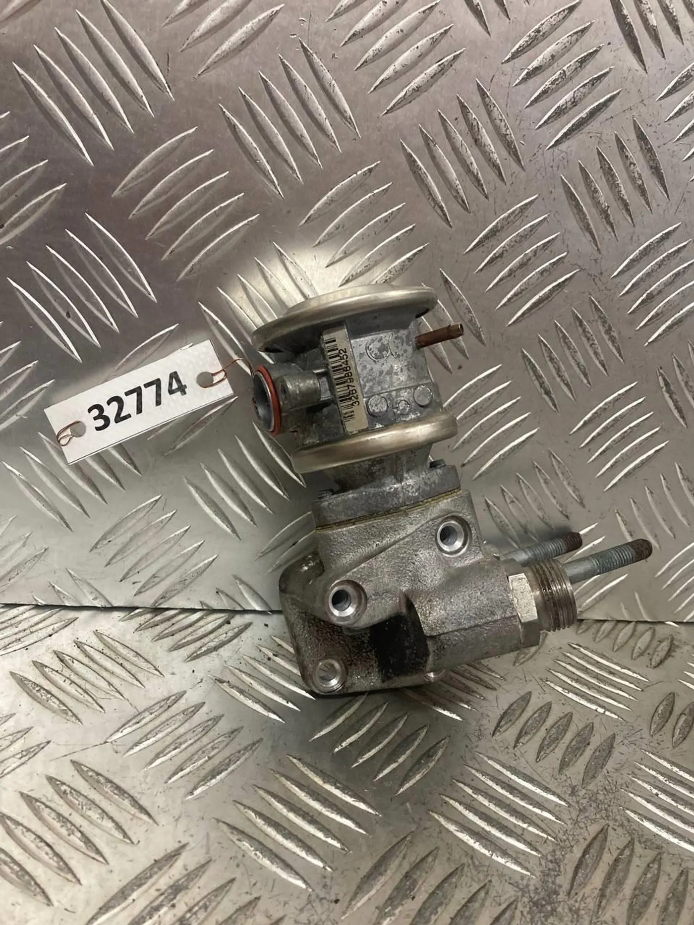 Клапан EGR к Audi A3 1999