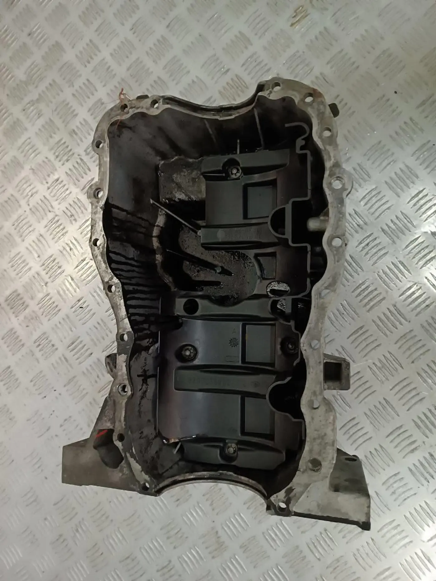Поддон к Renault Scenic 2005