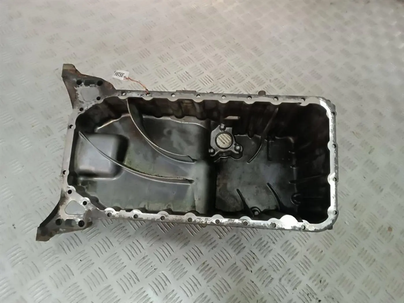 Поддон к Mercedes-Benz Vito 2005