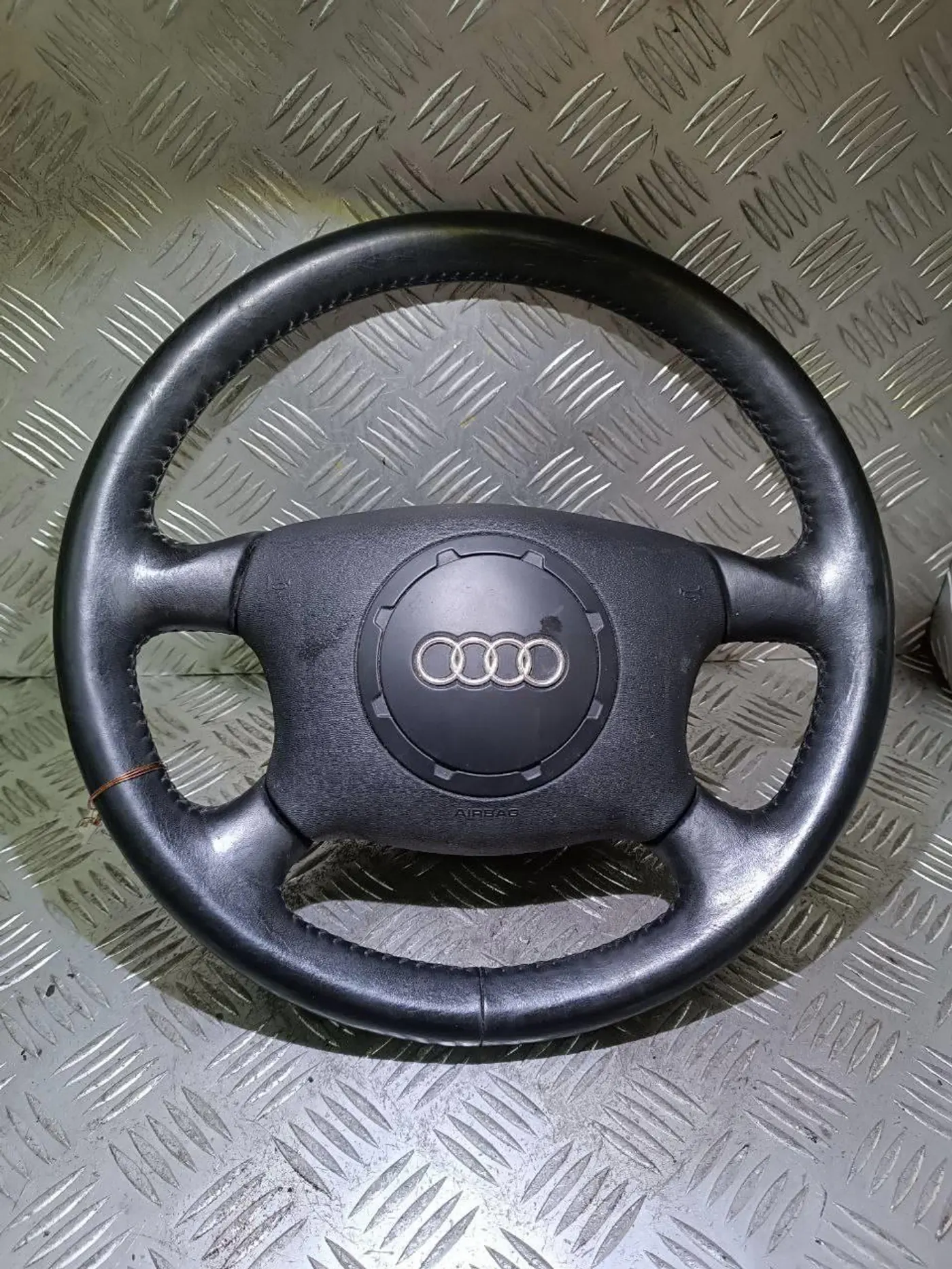 Руль к Audi A3 1999
