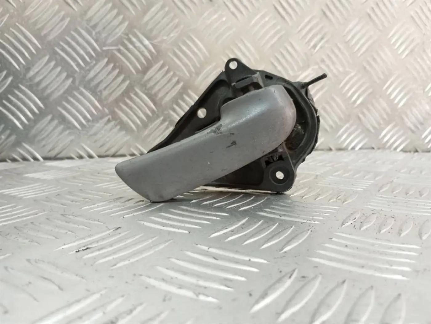 Ручка наружная передняя правая к Honda CR-V 2005